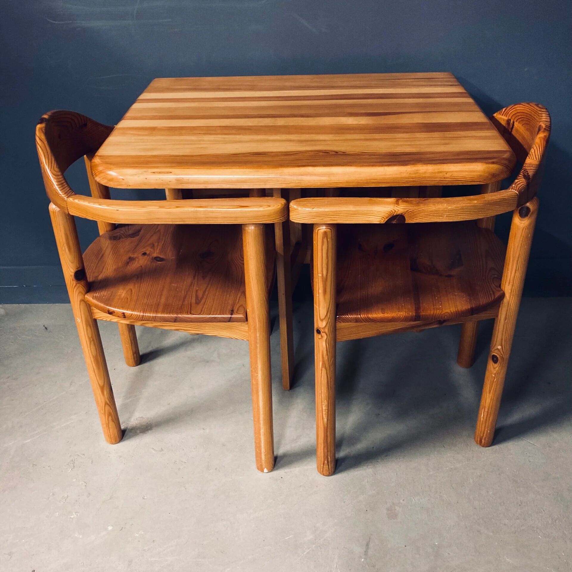 Drop-leaf table, Danish 1970s, solid pine