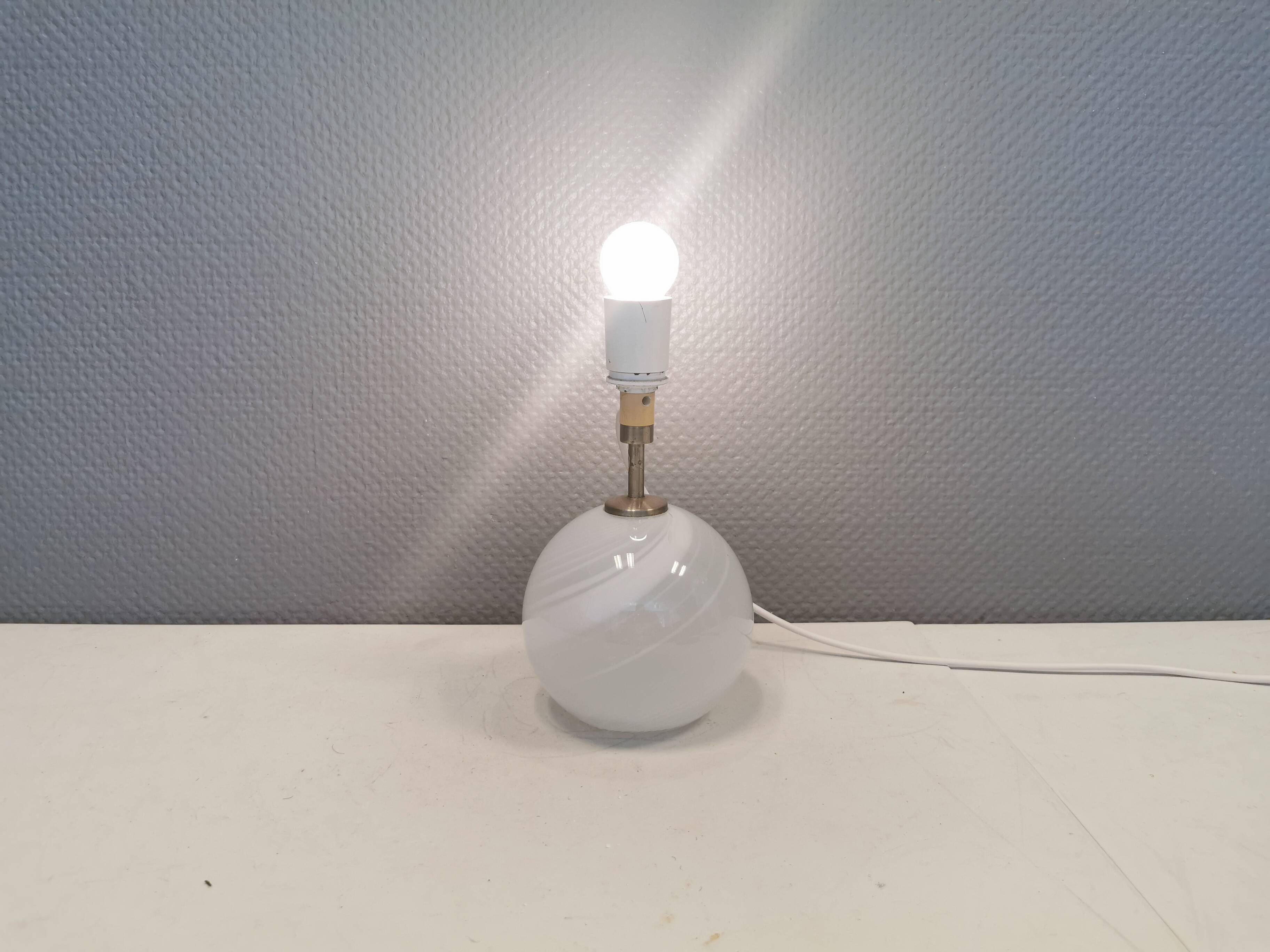 Beautiful table lamp, model Misty by Torben Jørgensen, Holmegaard Glassworks Denmark 1980.