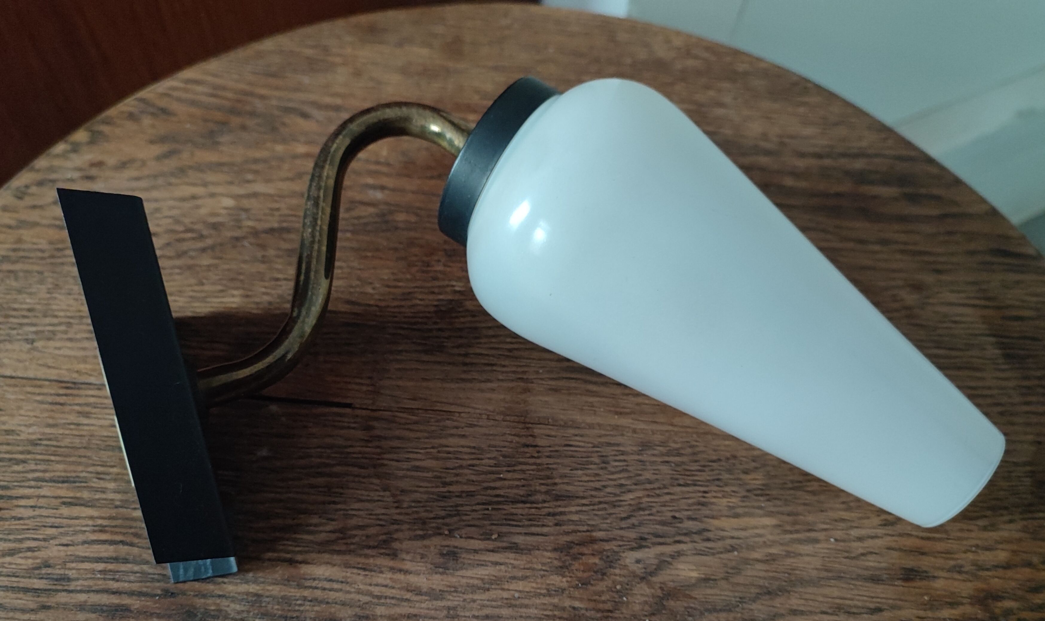 Brass and opaline wall lamp 1950