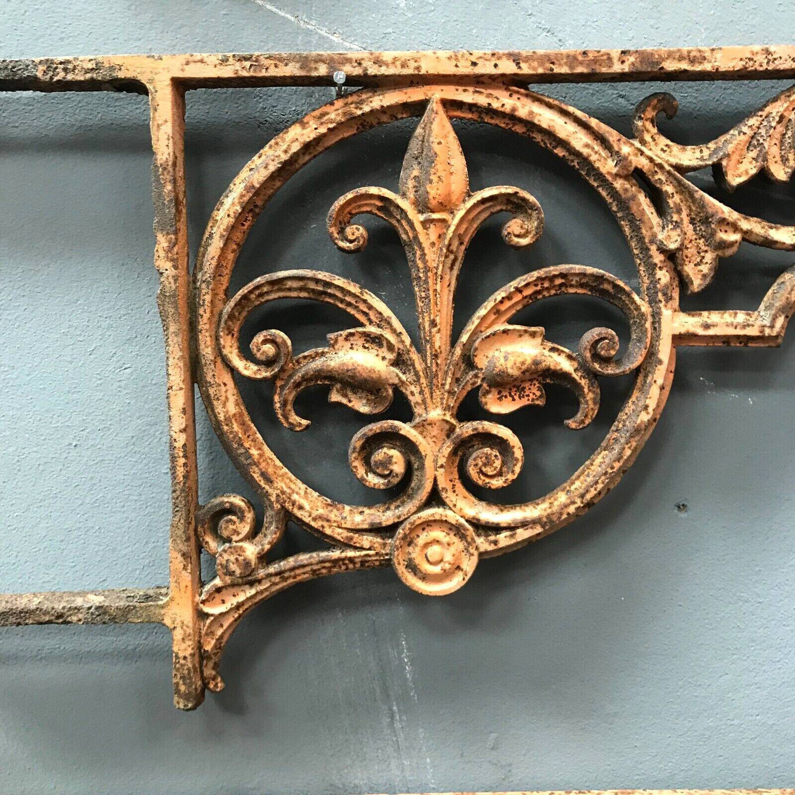 Suite of three cast iron window grille XX century