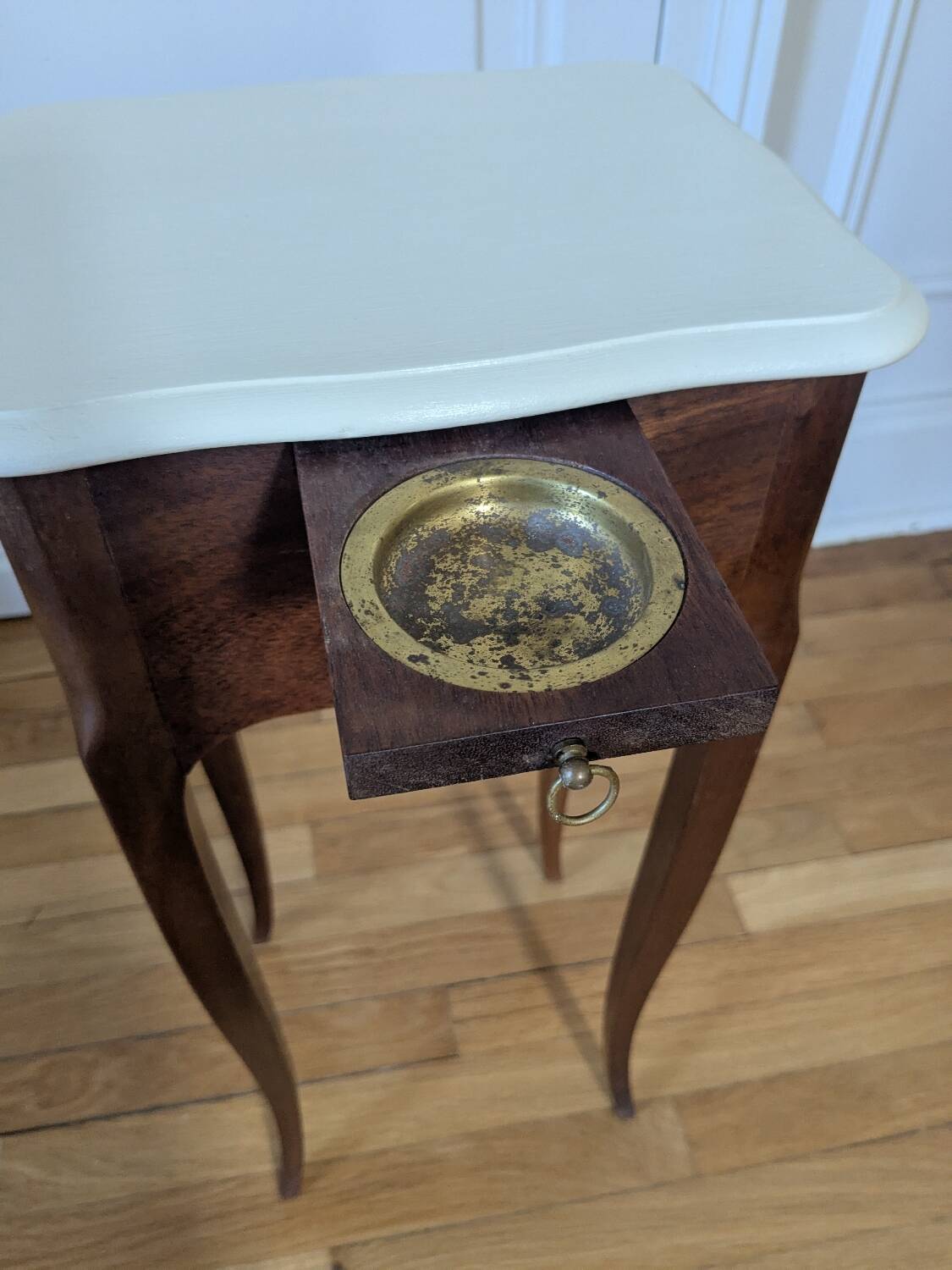 Small smoking cabinet