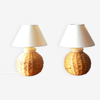 Pair of lamps in braided vegetable fiber