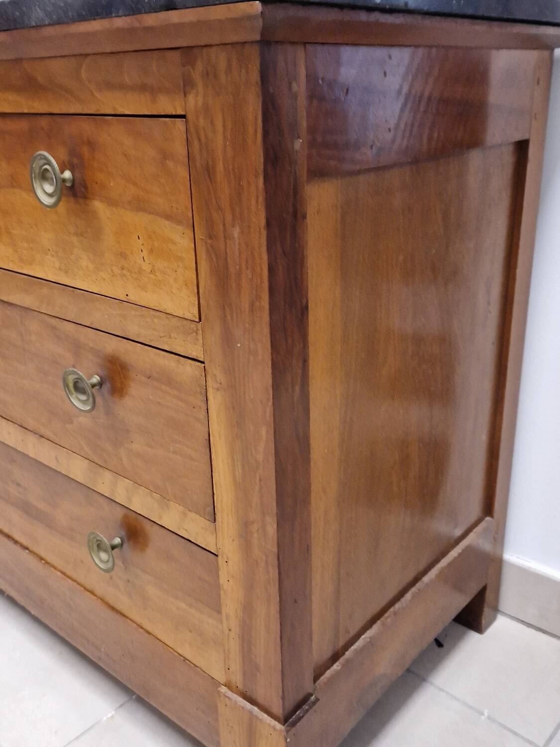 19th century walnut chest of drawers
