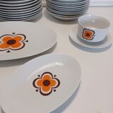 Table service in bavaria porcelain, 70s.