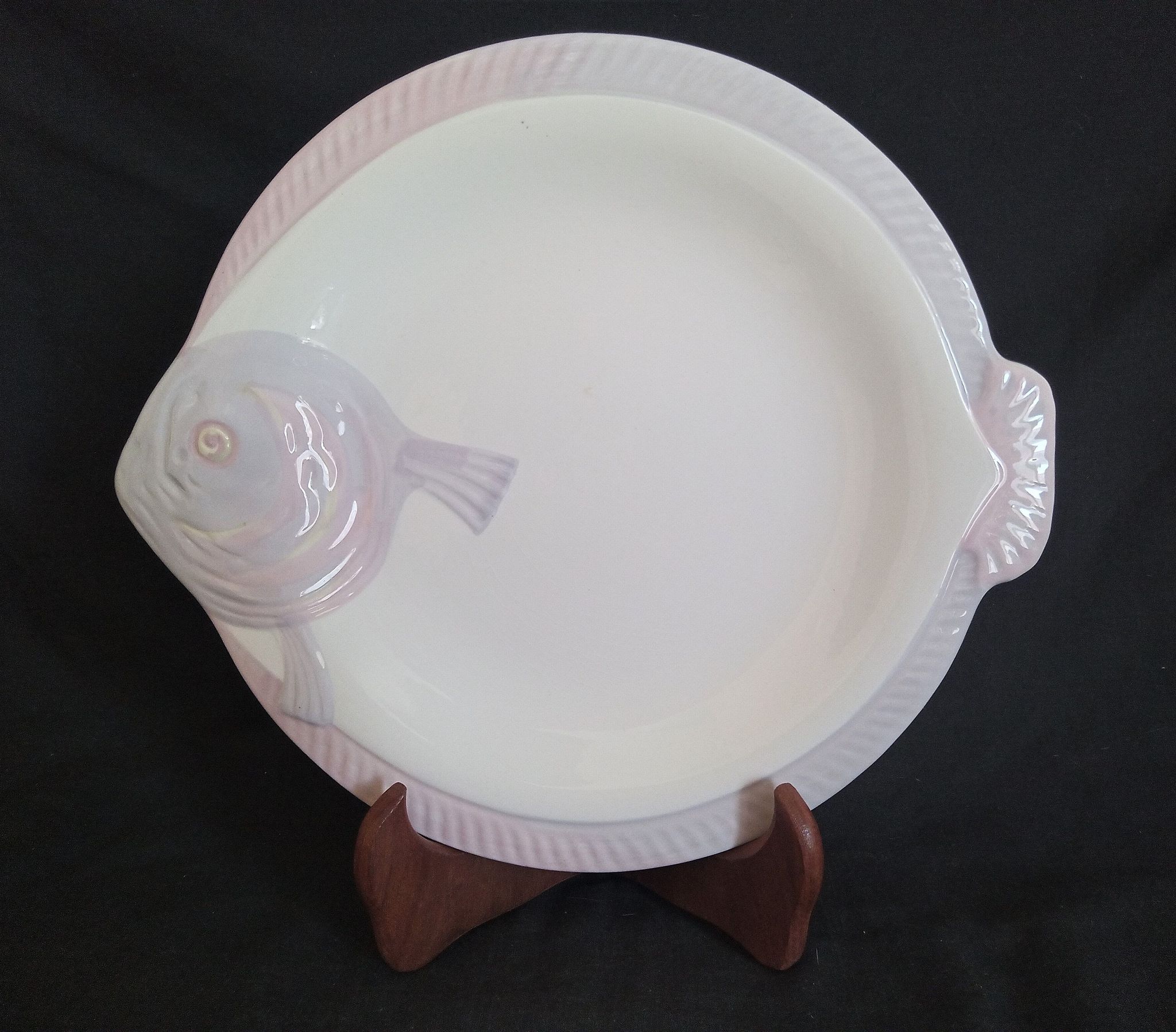 Antique Longwy ceramic fish service for 12 people, Copenhagen pattern, 1890-1939