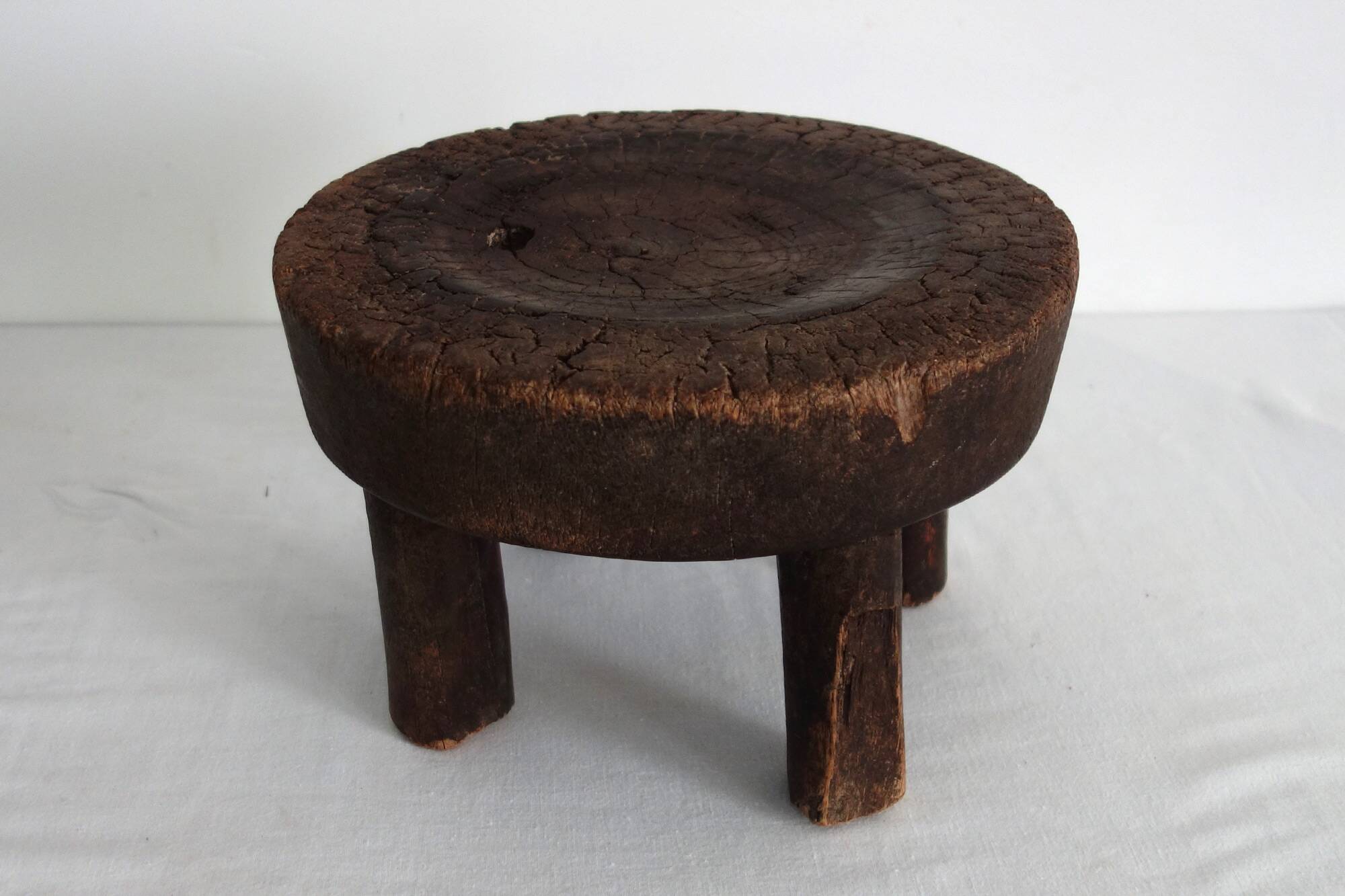 Tabouret Africain ancien en bois baoulé, Côte d'Ivoire