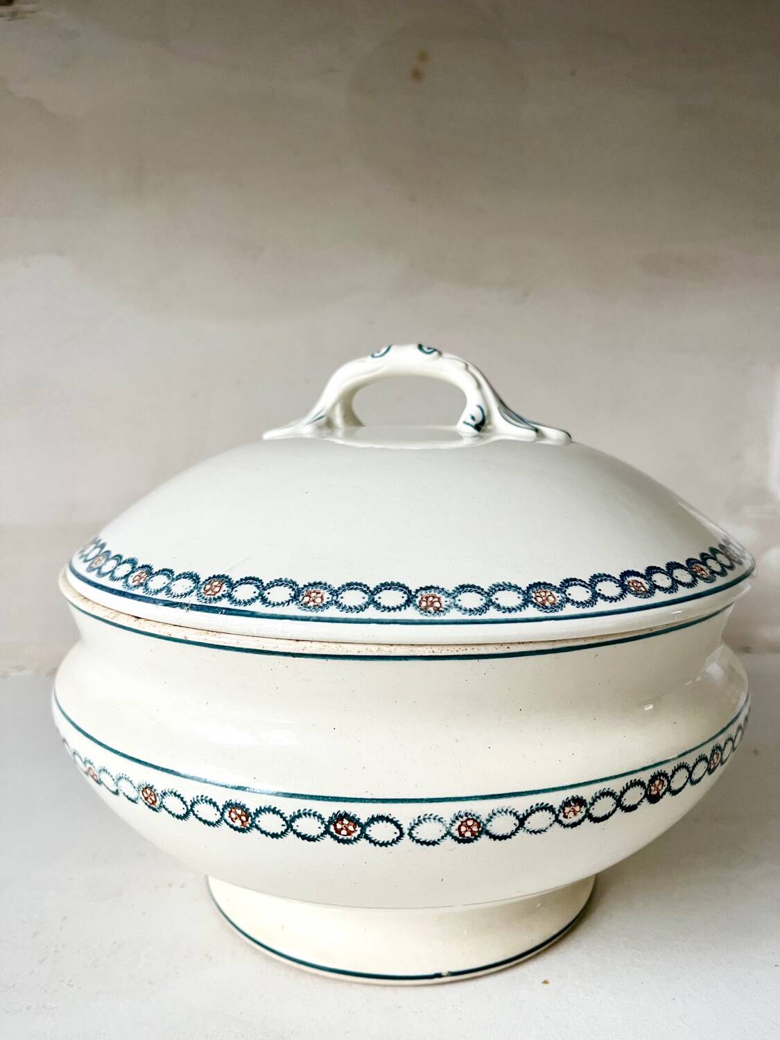 Longwy iron earthenware soup tureen