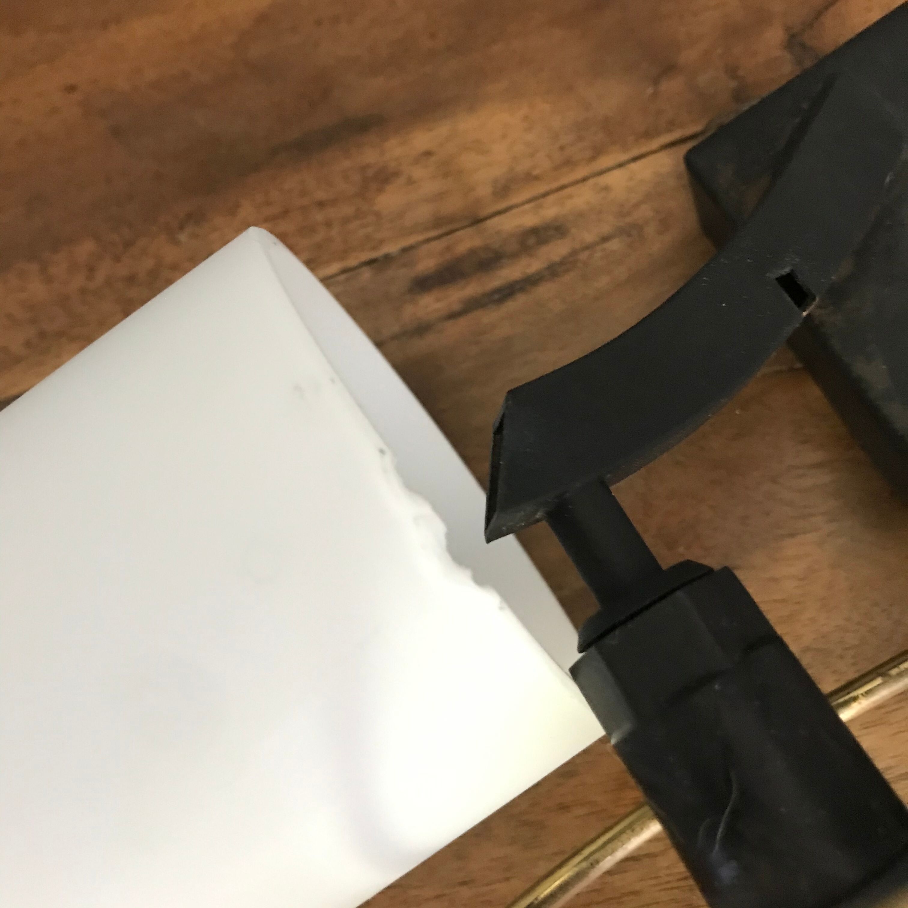 Double sconce in opaline