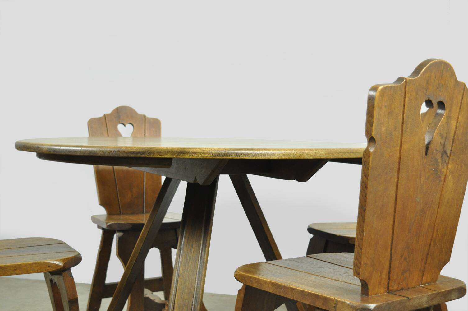 Vintage brutalist oak handmade farmhouse dining chairs, 1930s
