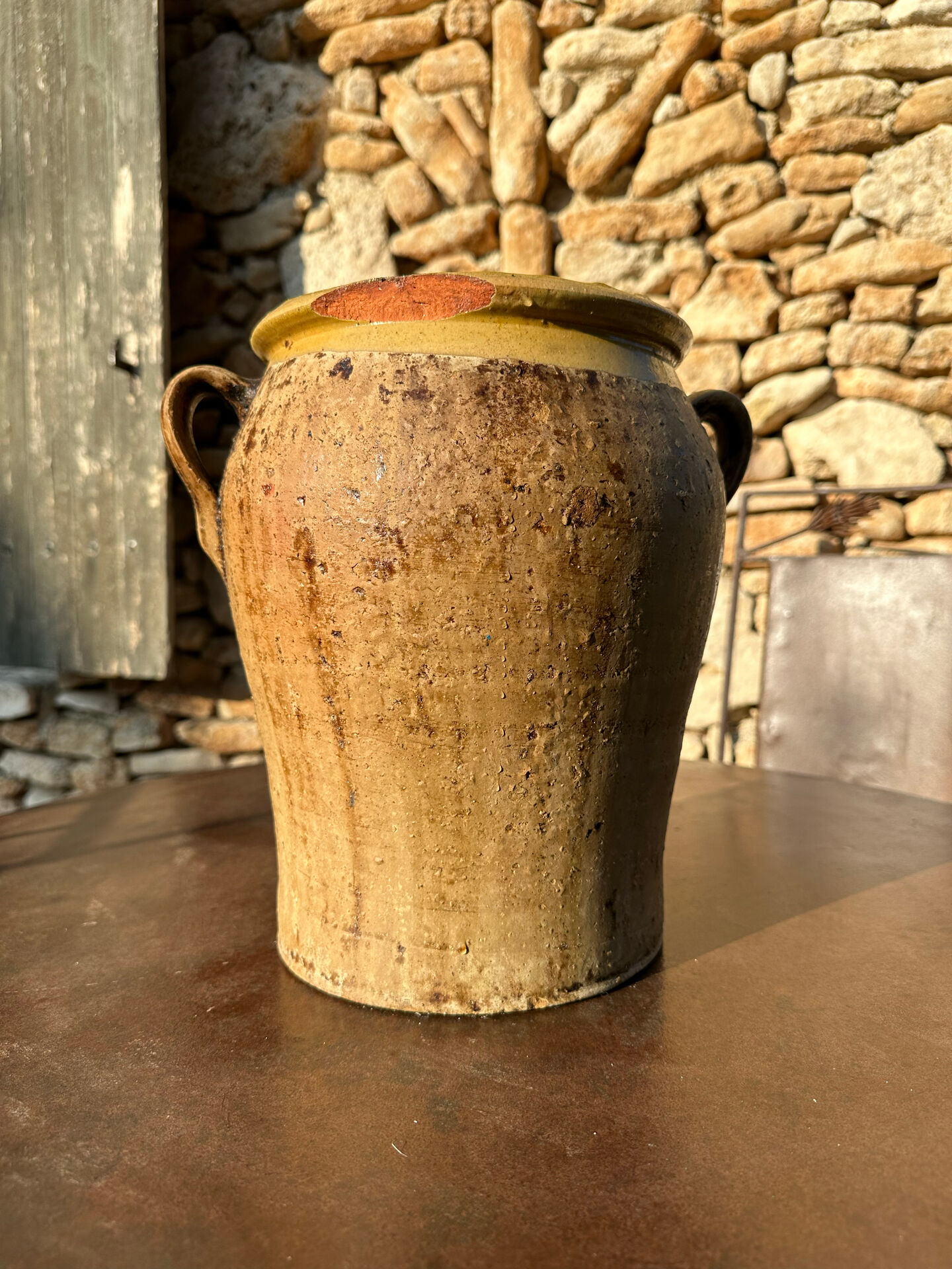Ancient terracotta pottery jar