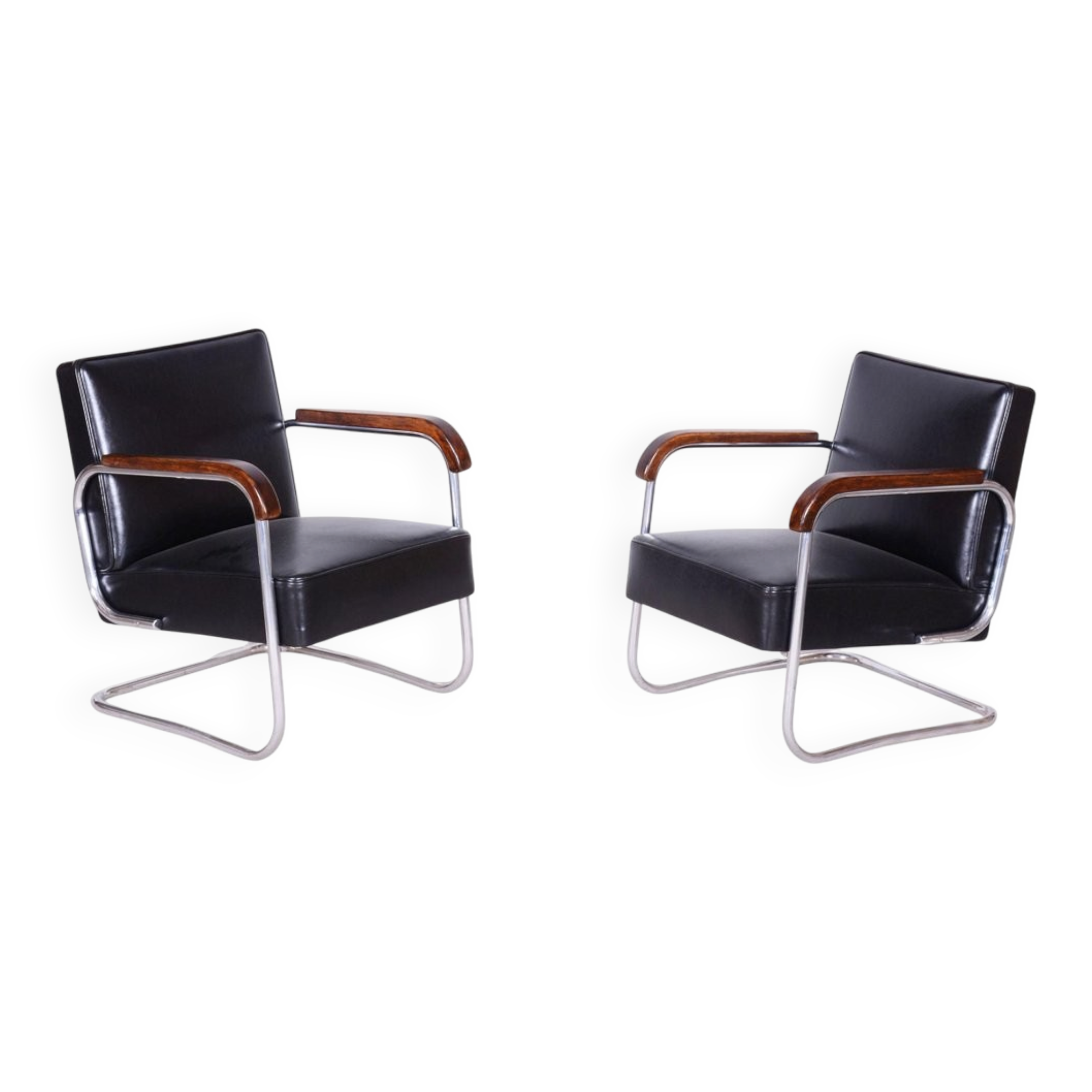 Ensemble de fauteuils en cuir et hêtre Bauhaus, années 1930