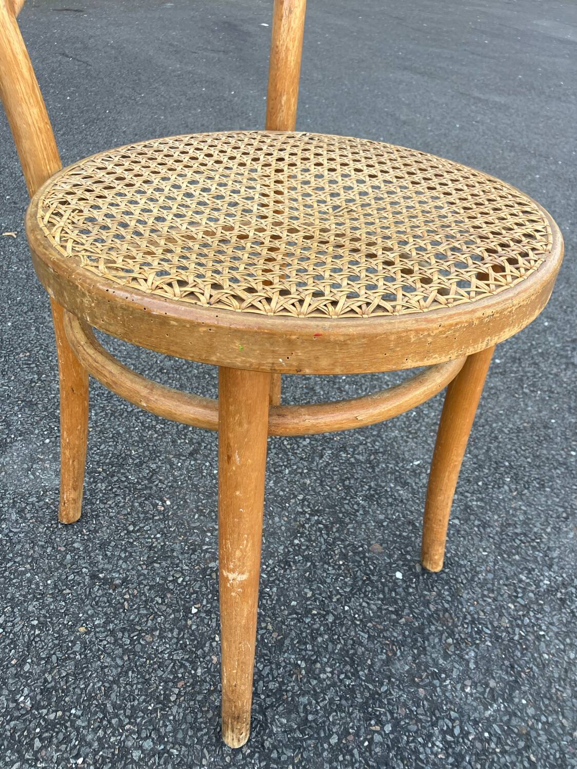Radomsko style Thonet Baumann curved wood bistro chair