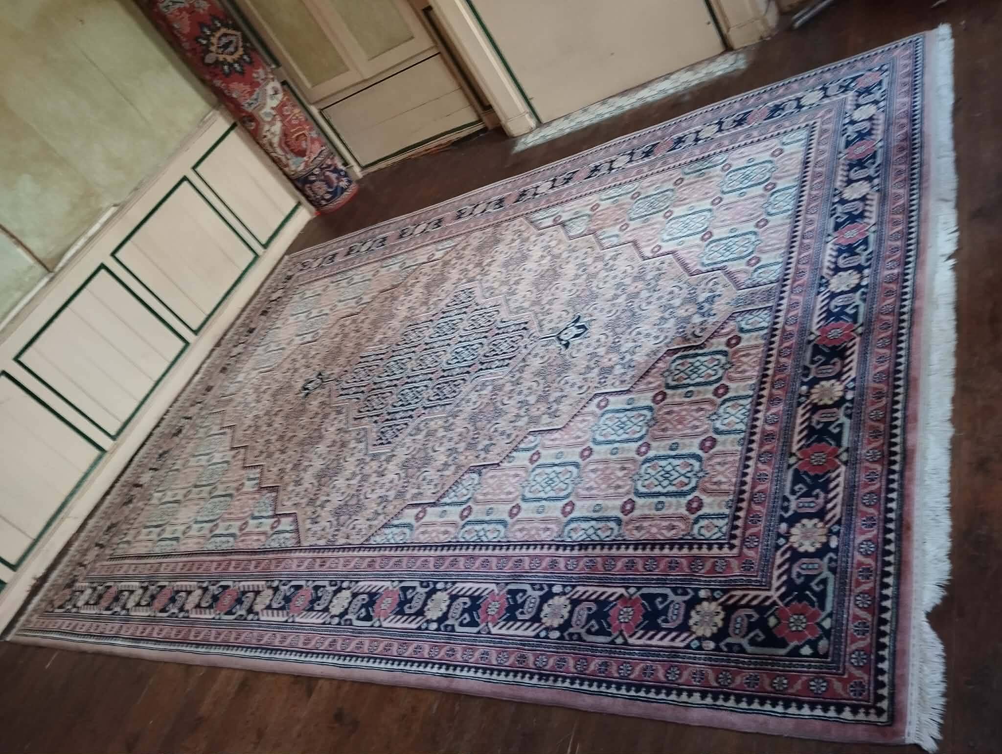 Handmade Romanian Mechkine rug 357x251cm