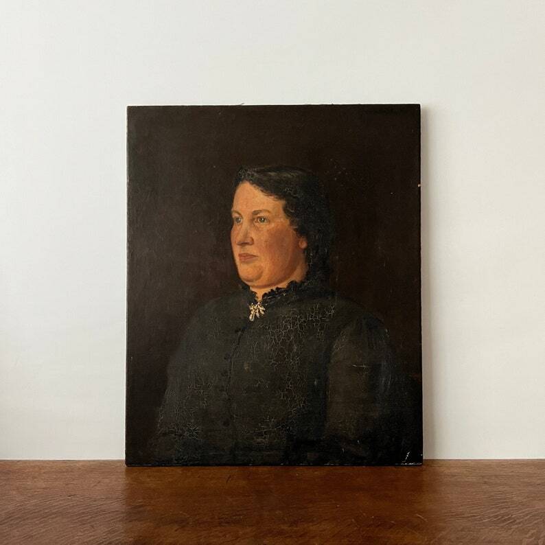 Antique Oil Painting on Canvas With Frame "Portrait of Noble Lady