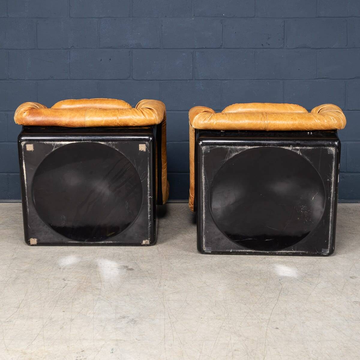 Vintage 20thc pair of italian leather lounge chairs by rossi di albizzate