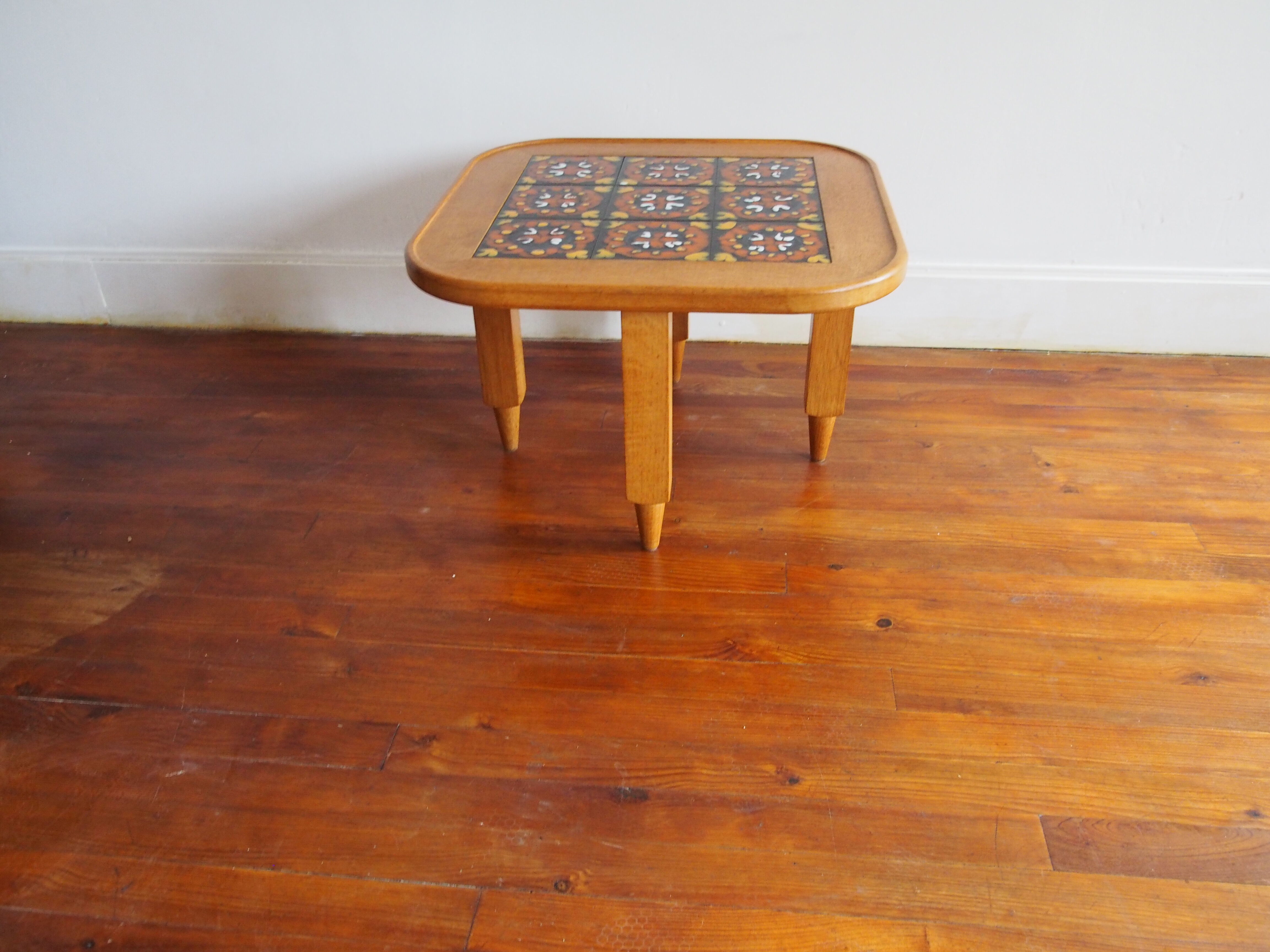 Coffee table by Guillerme and Chambron
