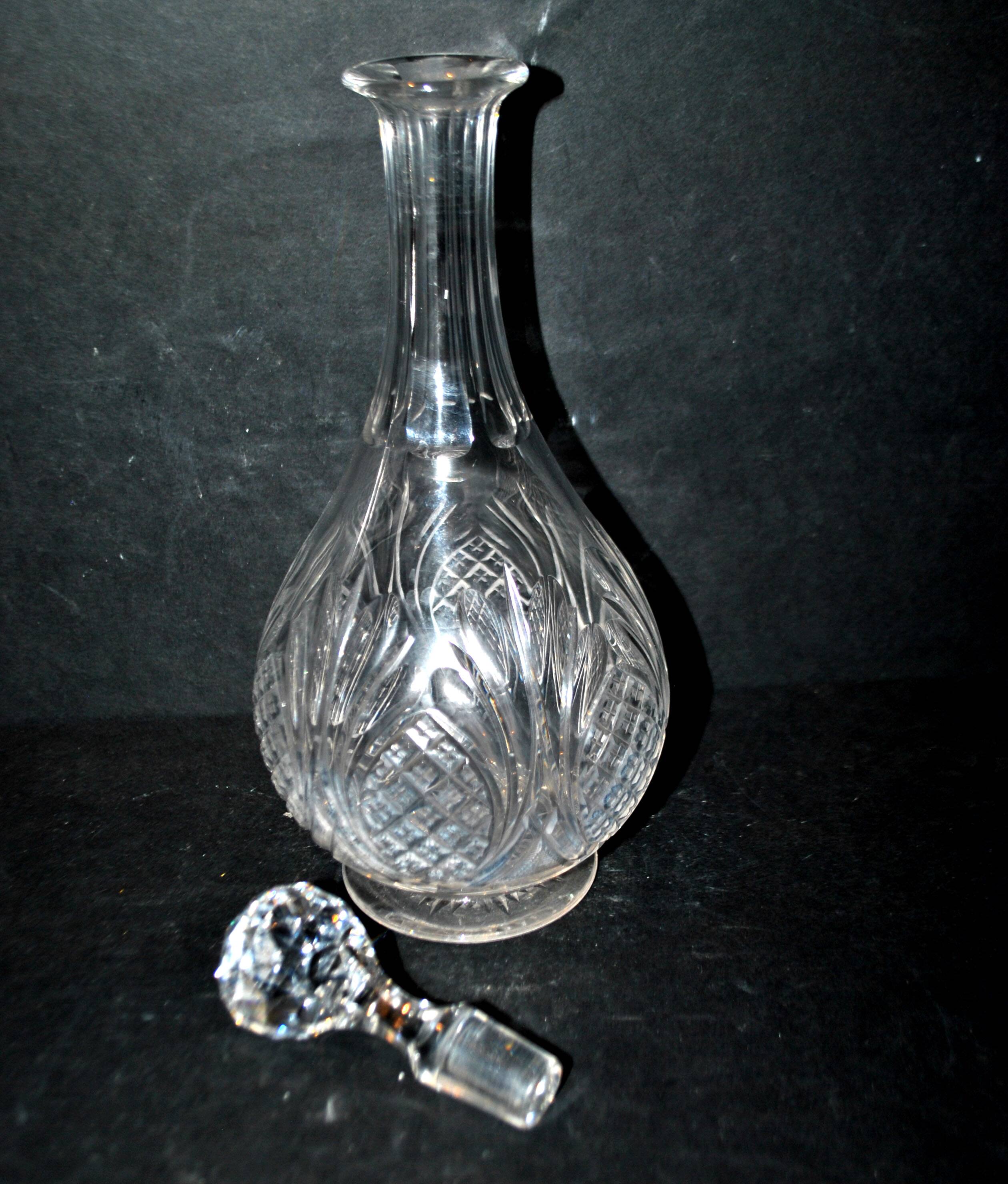 Carafe en cristal taillé Baccarat 1907 modèle 9157
