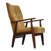 1960s, Danish design by Kurt Olsen, armchair model 230, original condition.