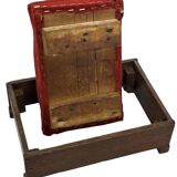 Pouf Art Déco design des années 30, tabouret minimaliste modèle bas.