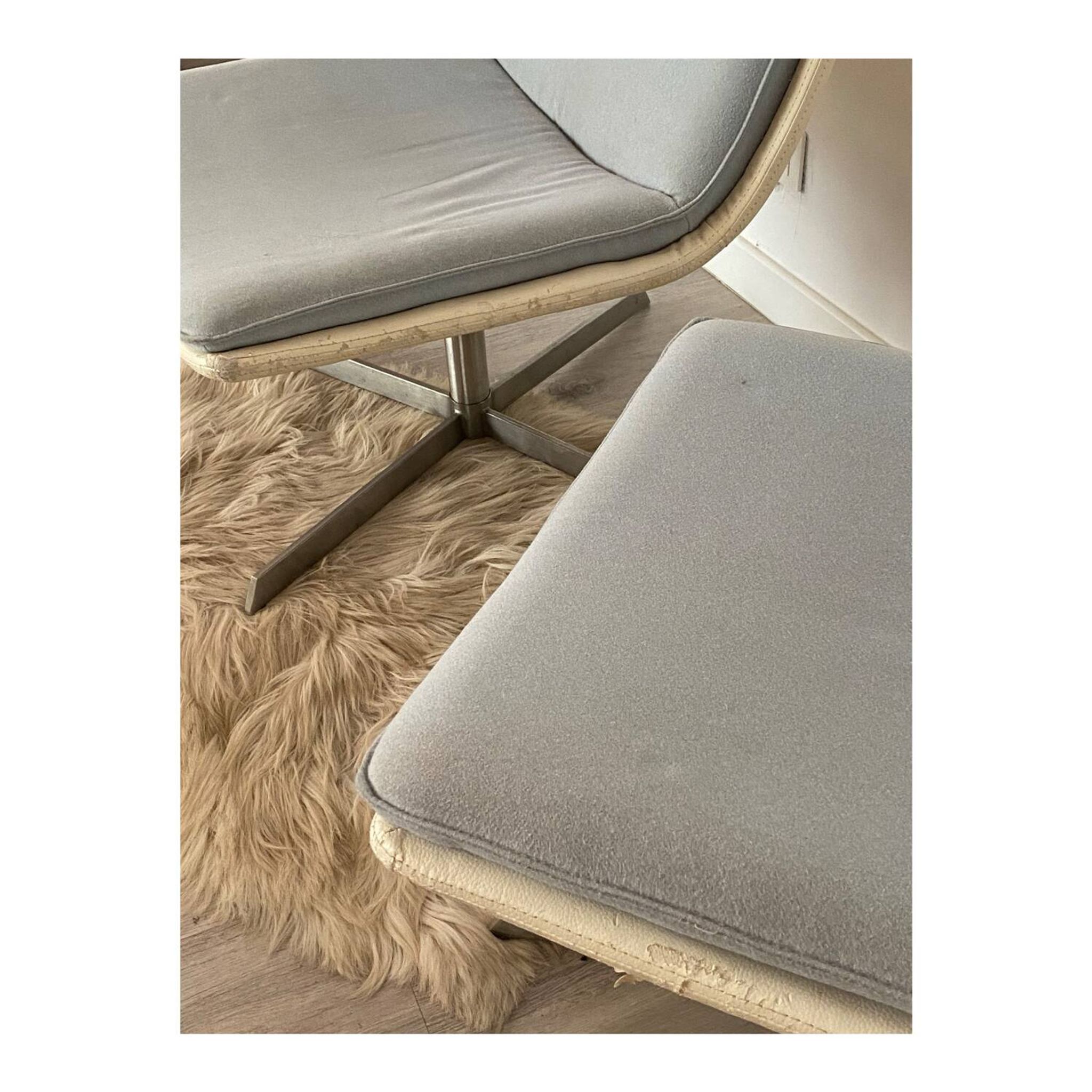 Pair of armchairs