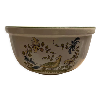 Porcelain salad bowl