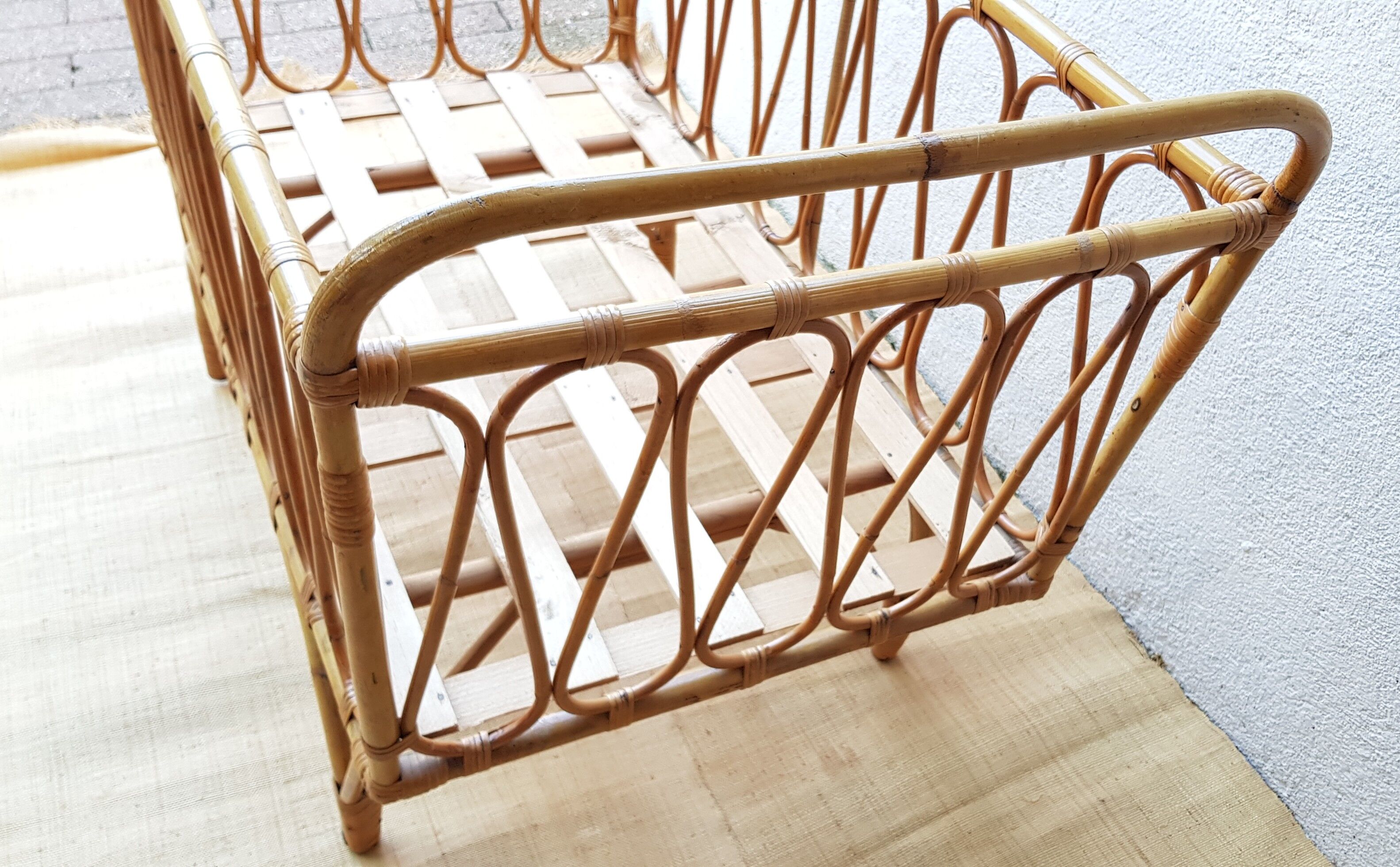 Rattan beds. No jealousy