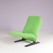 1970s Concorde easy chair green with black base Pierre Paulin for Artifort