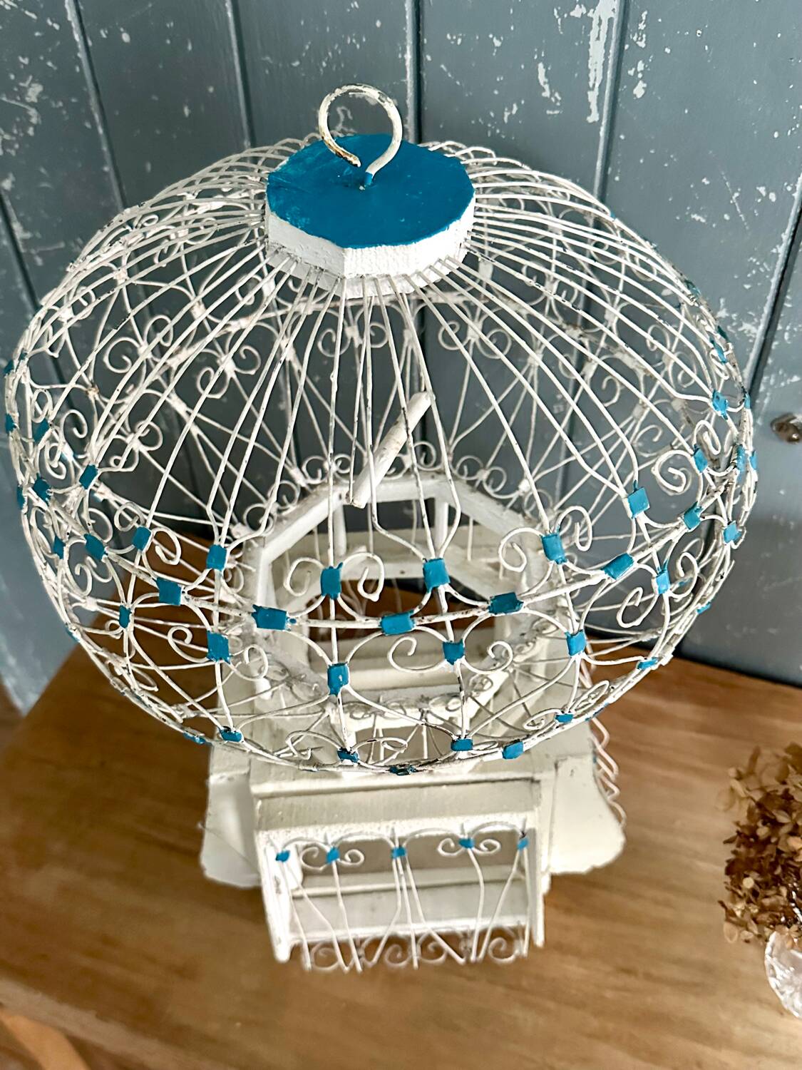 Old Tunisian birdcage