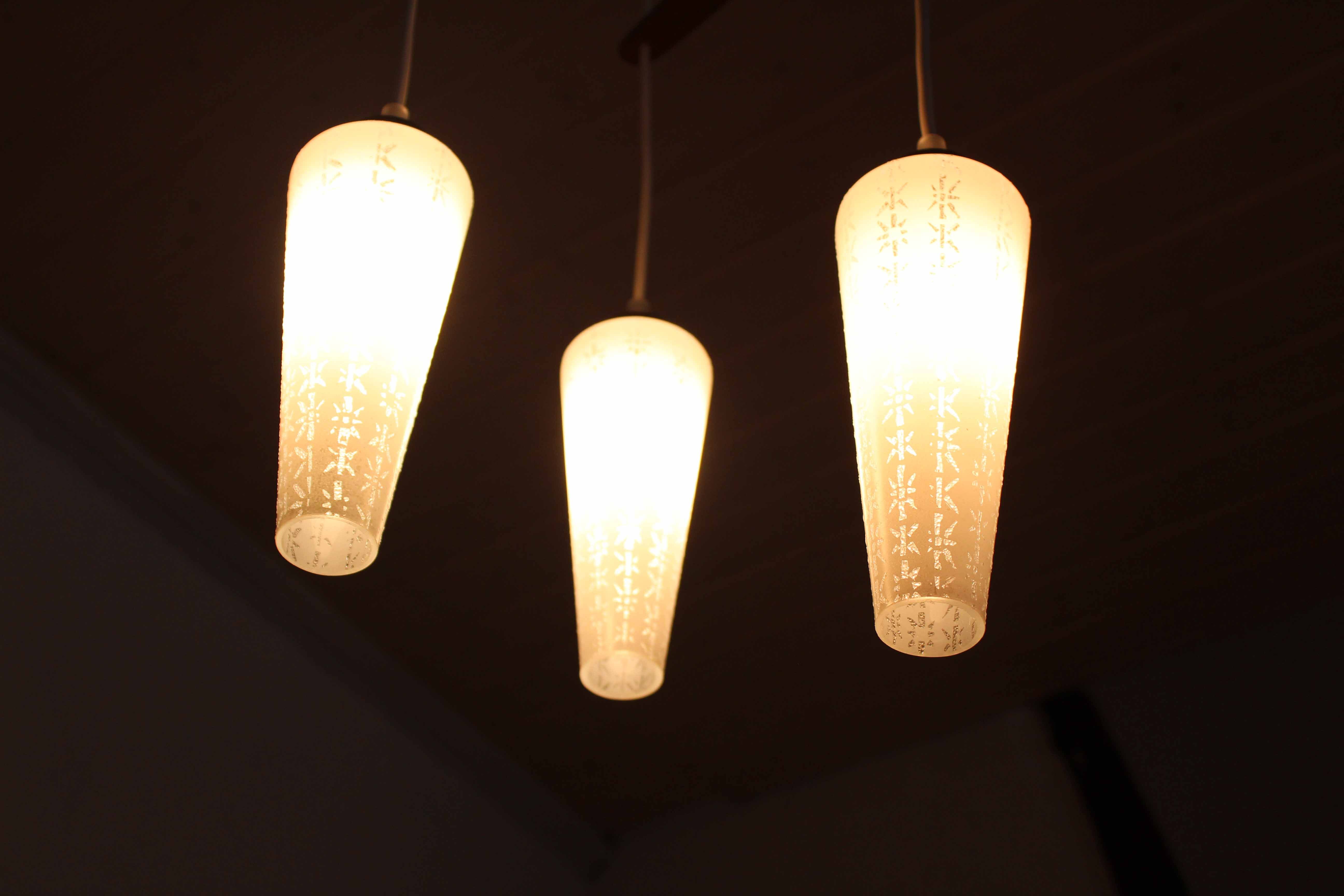 "boomerang"  chandelier 1960