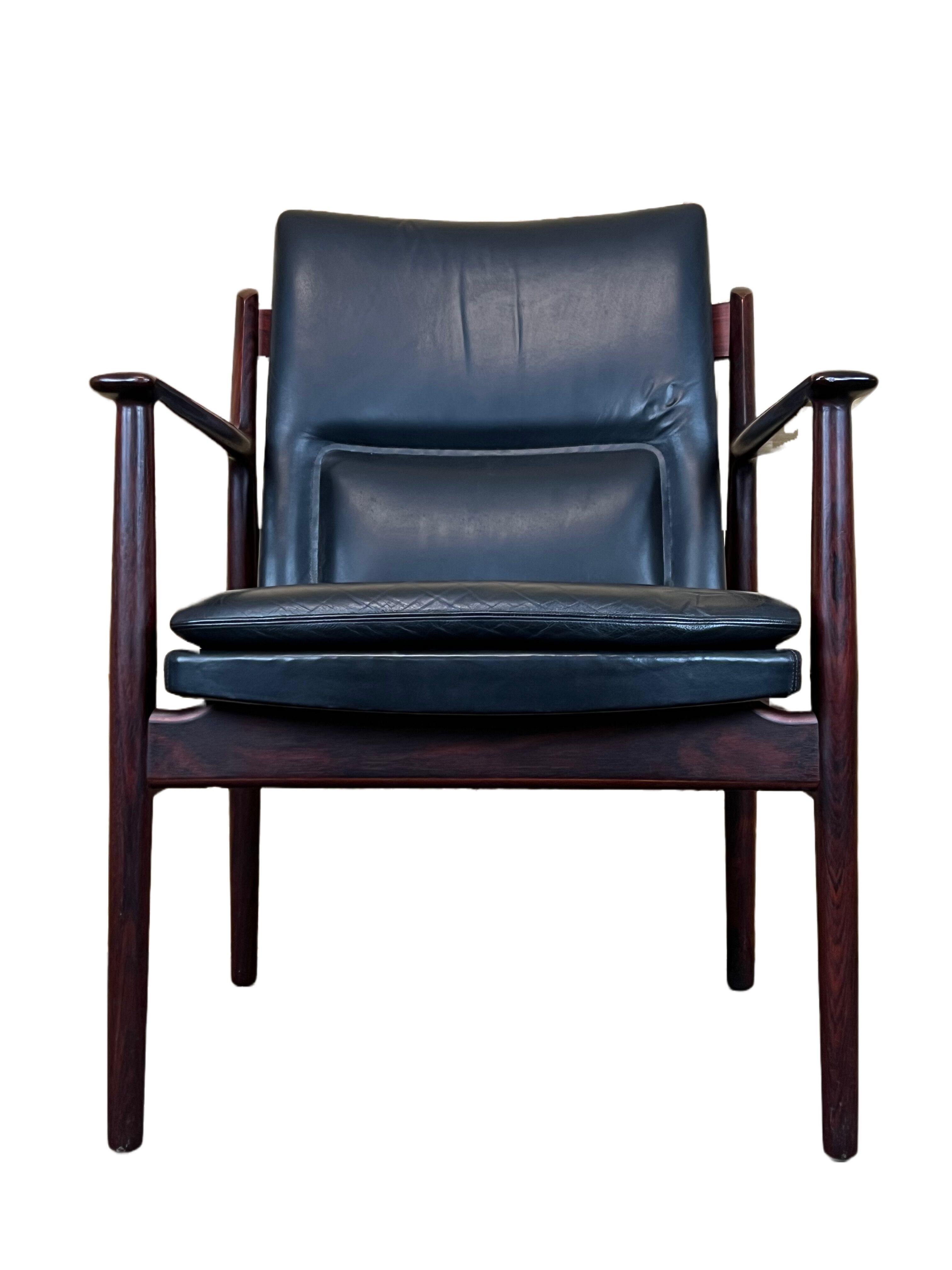 60s 70s dining chair arm chair Arne Vodder for Sibast Furniture Danish design Denmark 60s