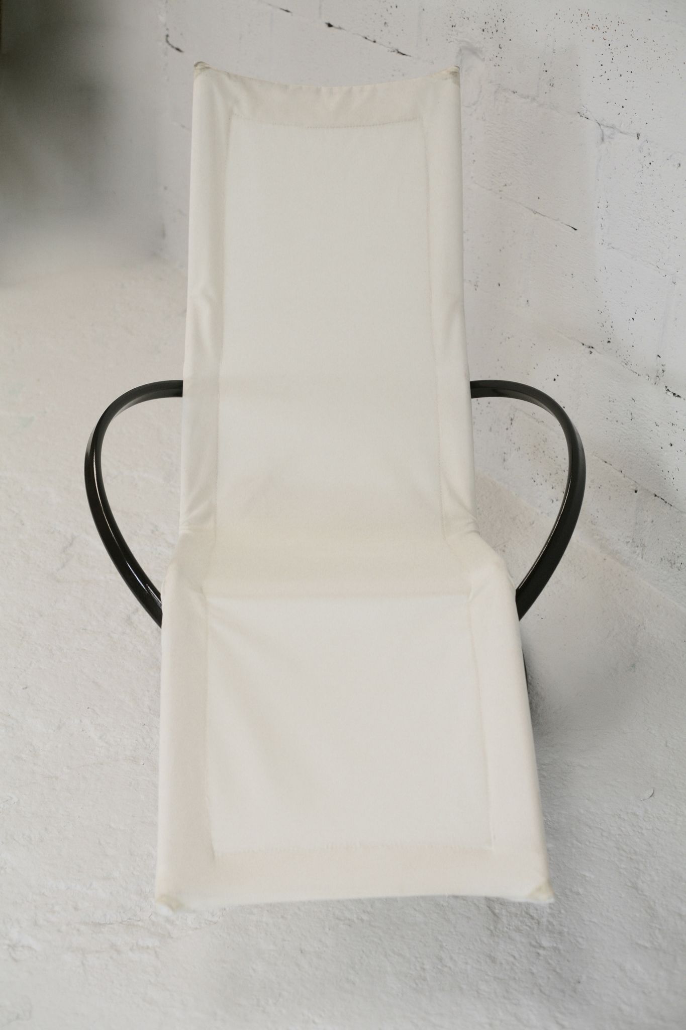 Roger Lecal rocking long chair, Jetstar model, brown lask and canvas, France, 1975