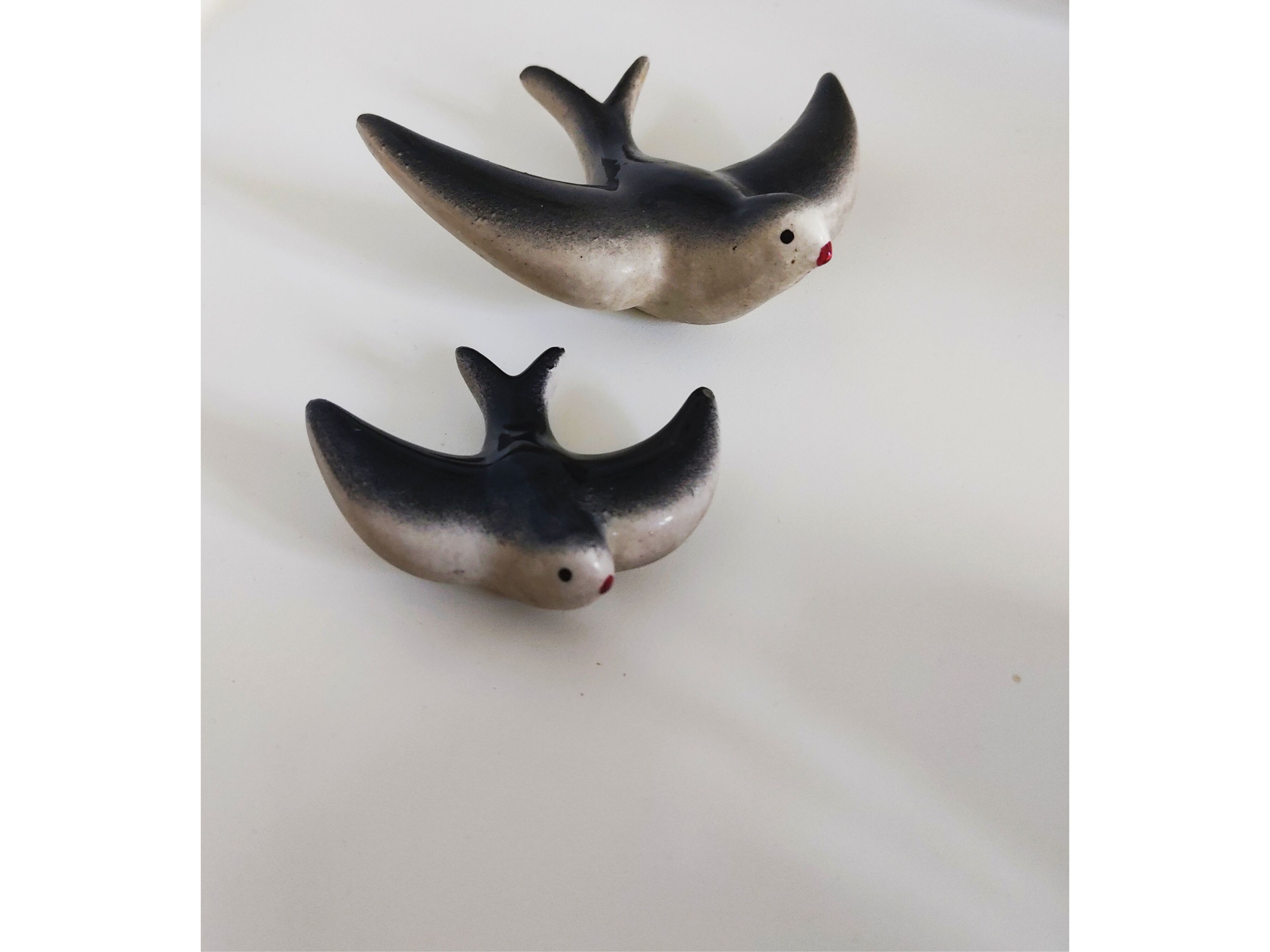 Ceramic swallows 70s