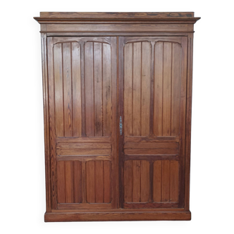 Parisian pine wardrobe