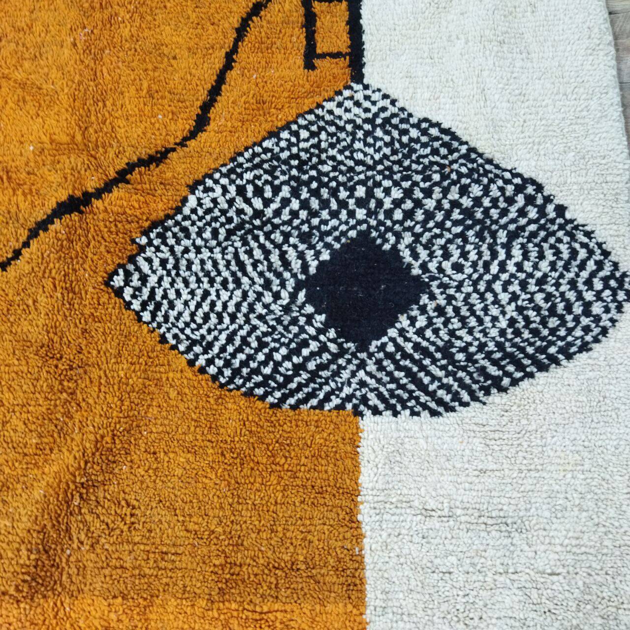 Handmade Moroccan Berber rug 313 x 215 cm