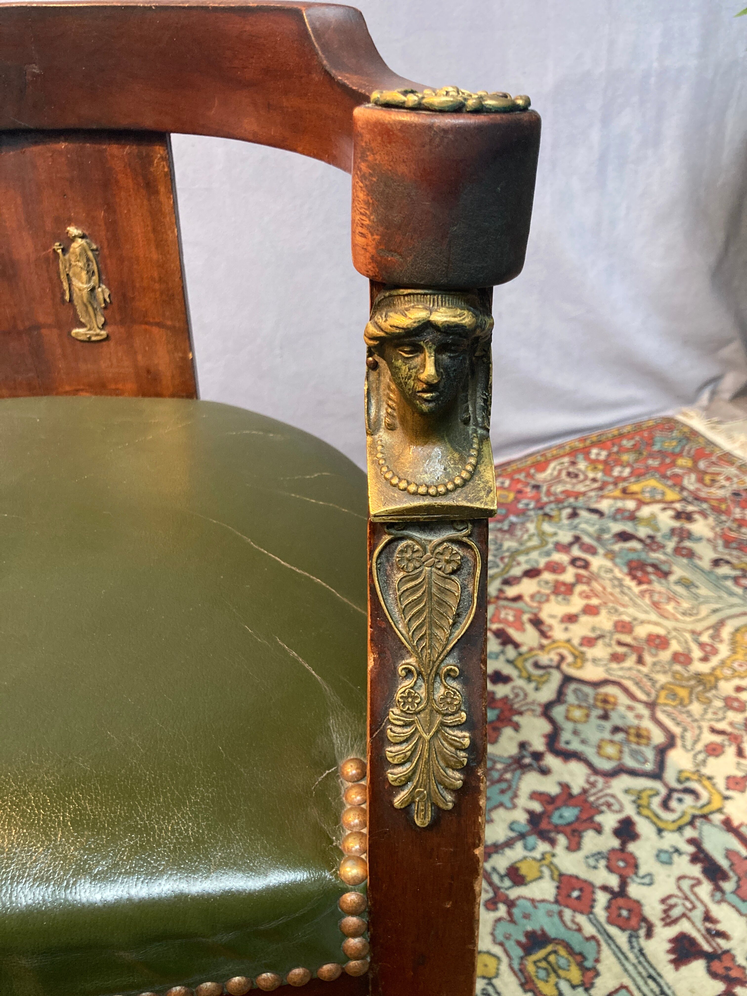 Office chairs and pair of convertibles