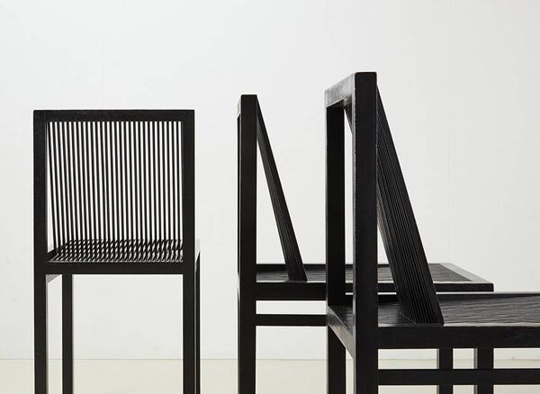 Ruud Jan Kokke Ensemble de 3 chaises de salle à manger Latjes pour Metaform Pays-Bas 1986