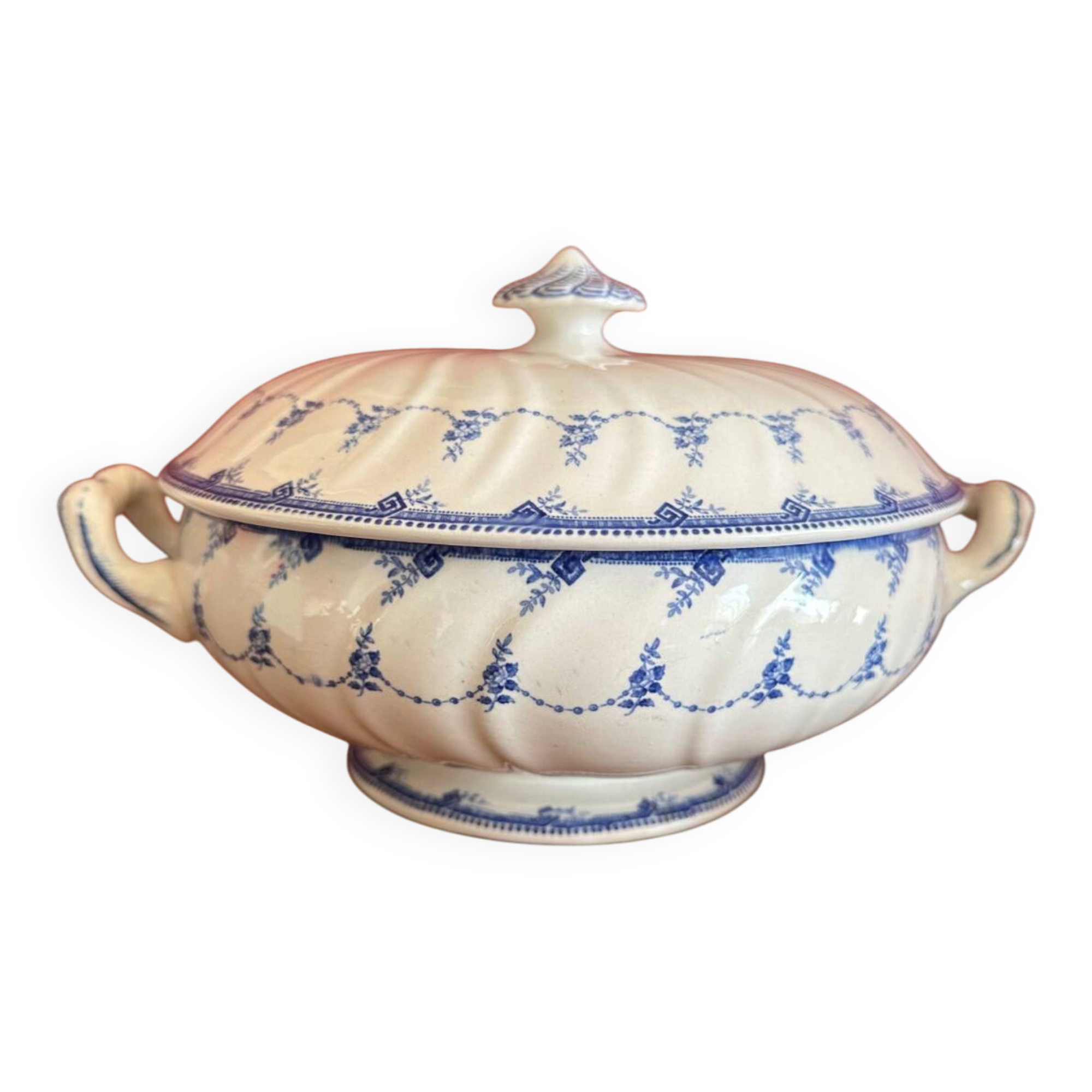 Antique Boch soup tureen
