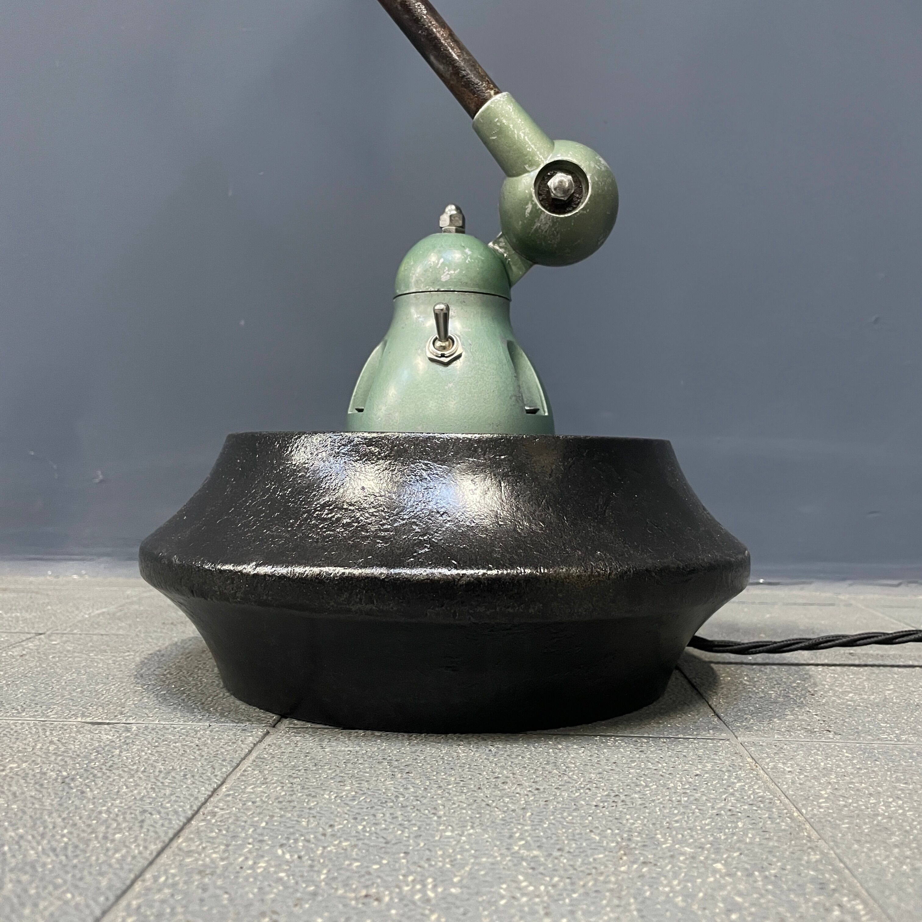 3 arm vespa green patina Jieldé lamp on cast iron base