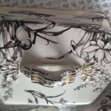 Saucière faïence anglaise modèle amazon 1880