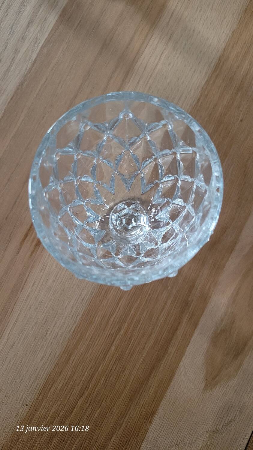 5 thick glass stemmed glasses