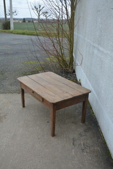 Farm coffee table