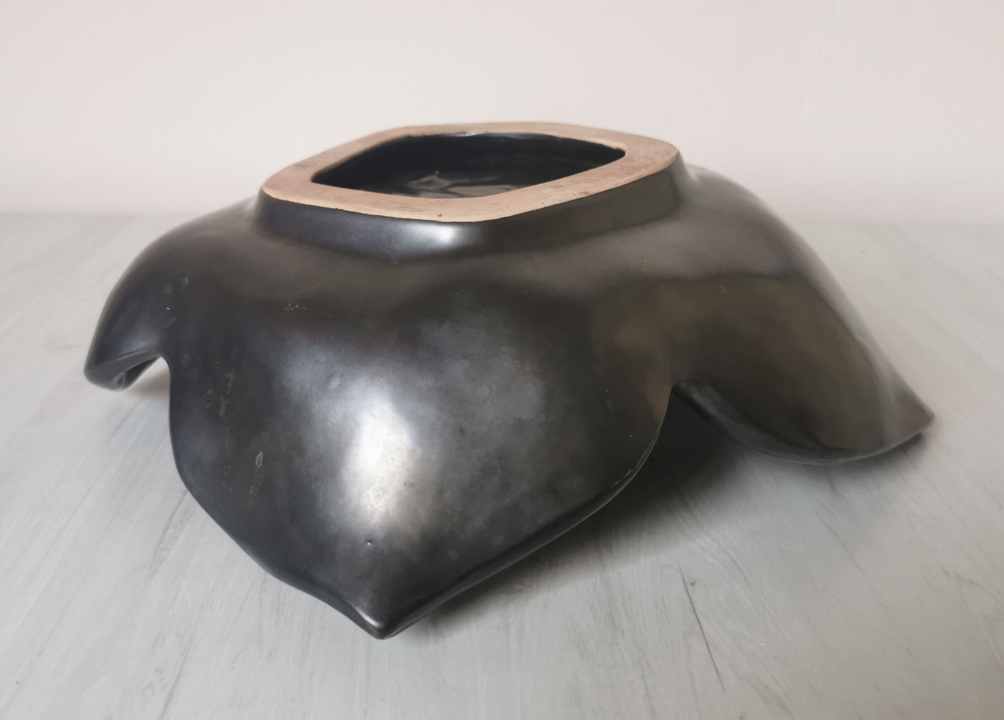 Vintage glazed ceramic trinket bowl