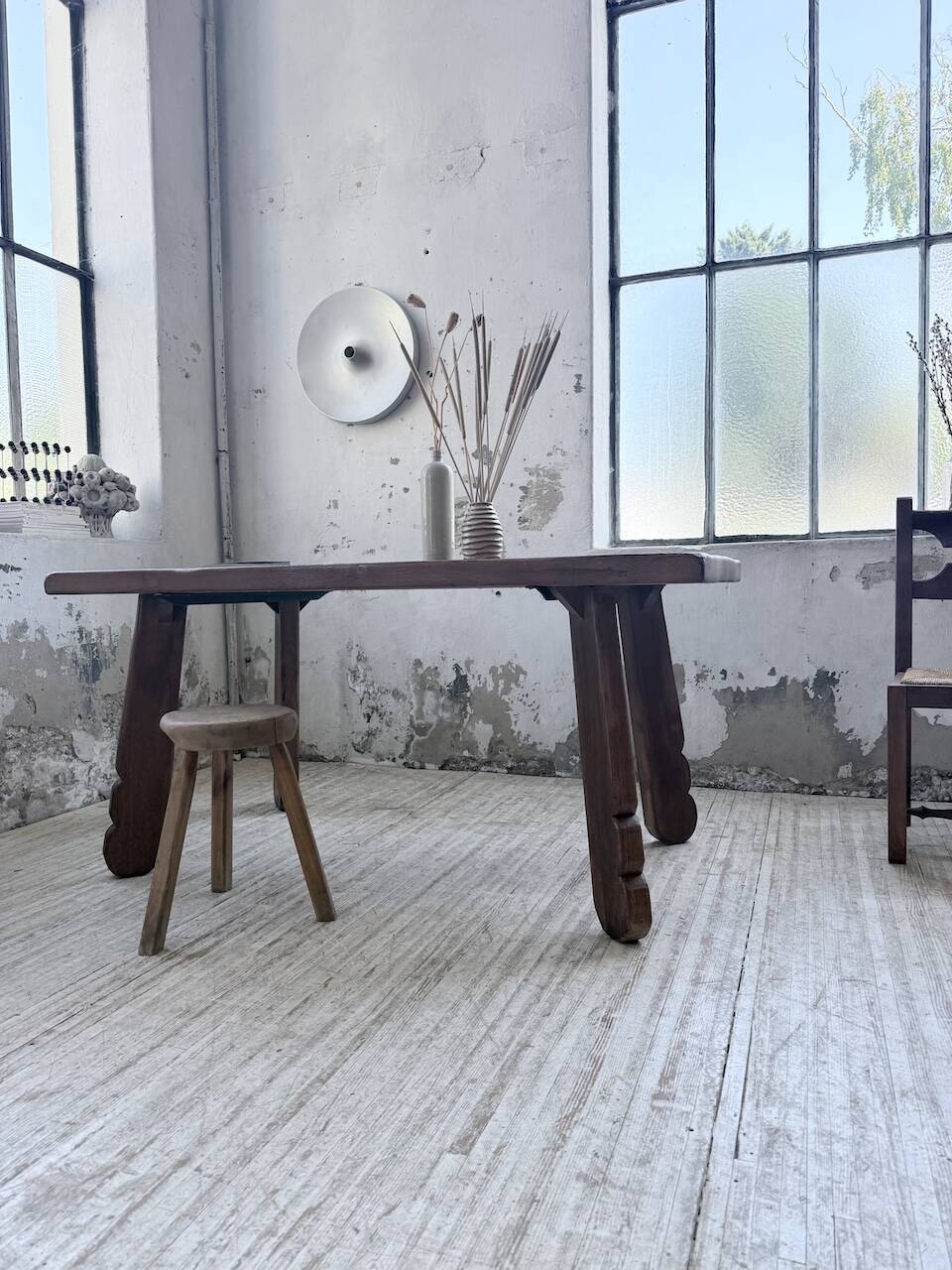 Brutalist oak table by De Puydt, Belgium 1970