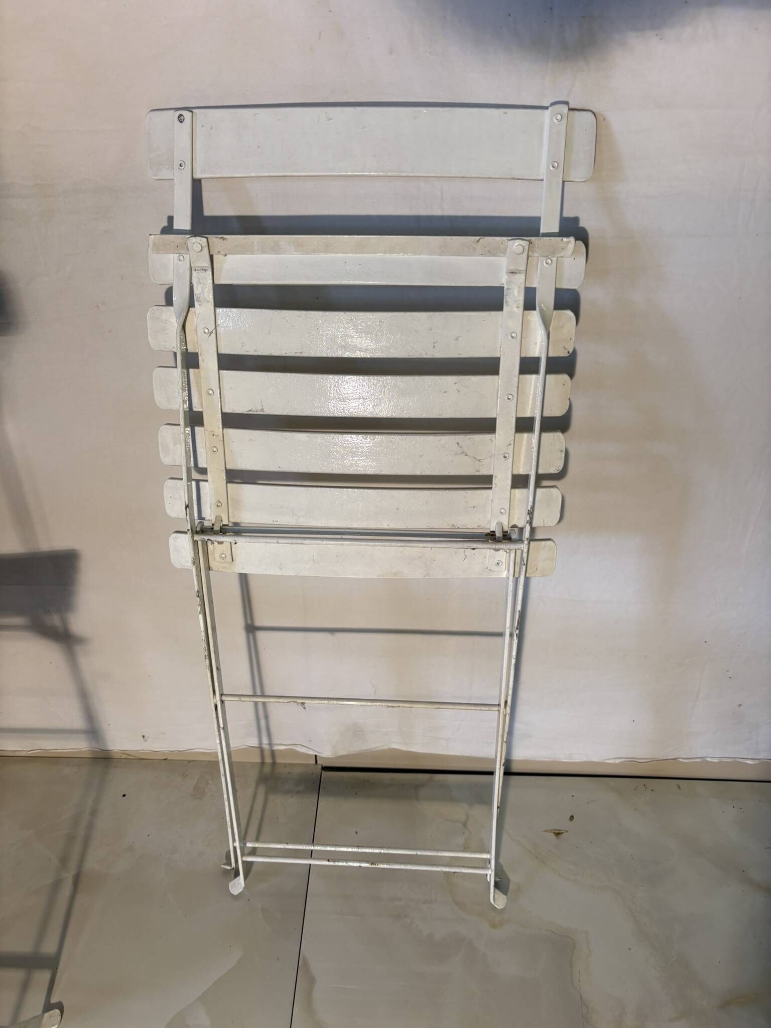 Bistro-style folding garden furniture set – table and 3 chairs