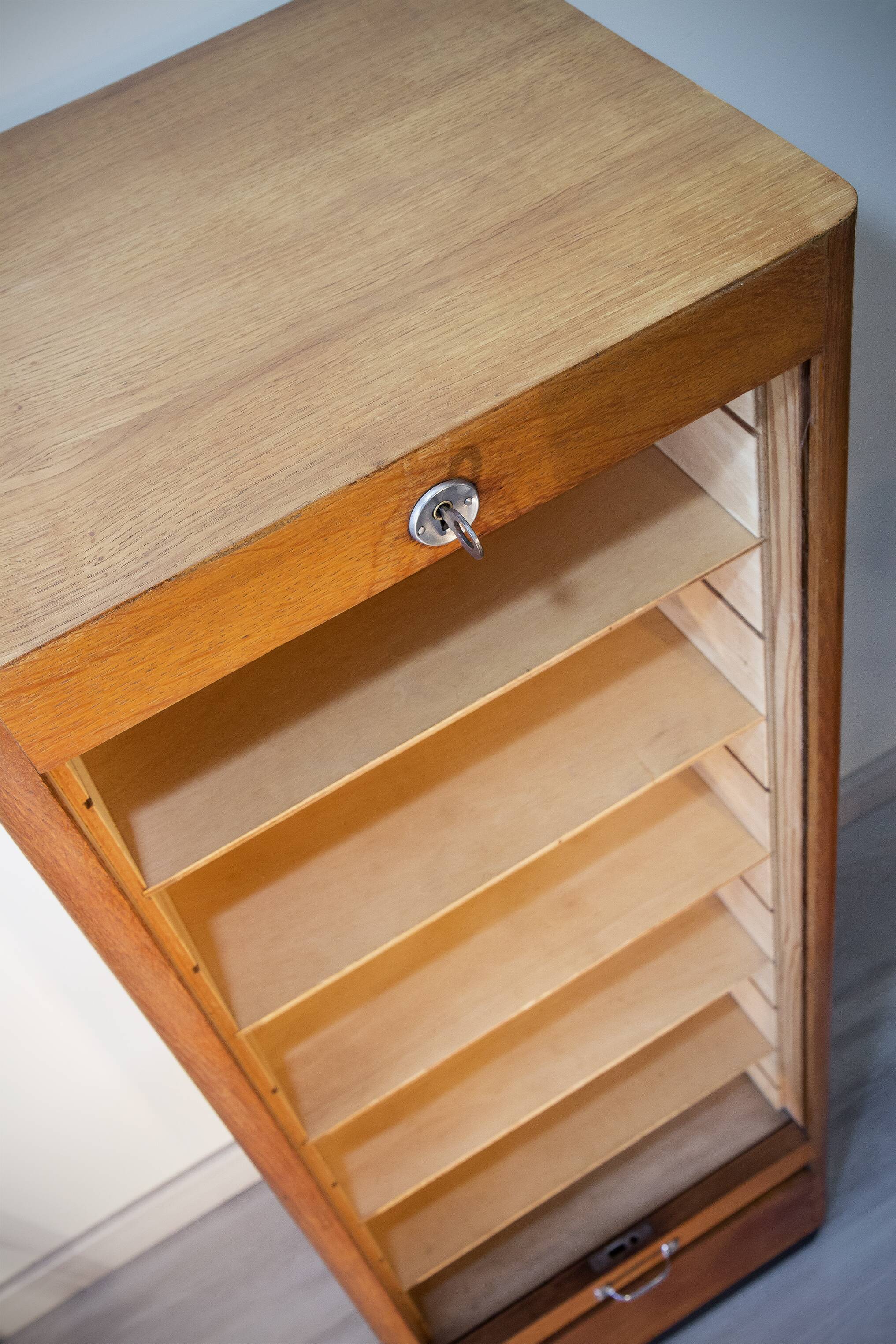 Curtain binder 50s, rounded