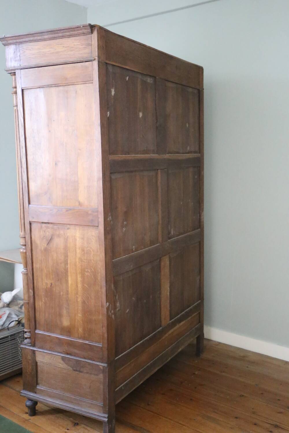 Large linen wardrobe