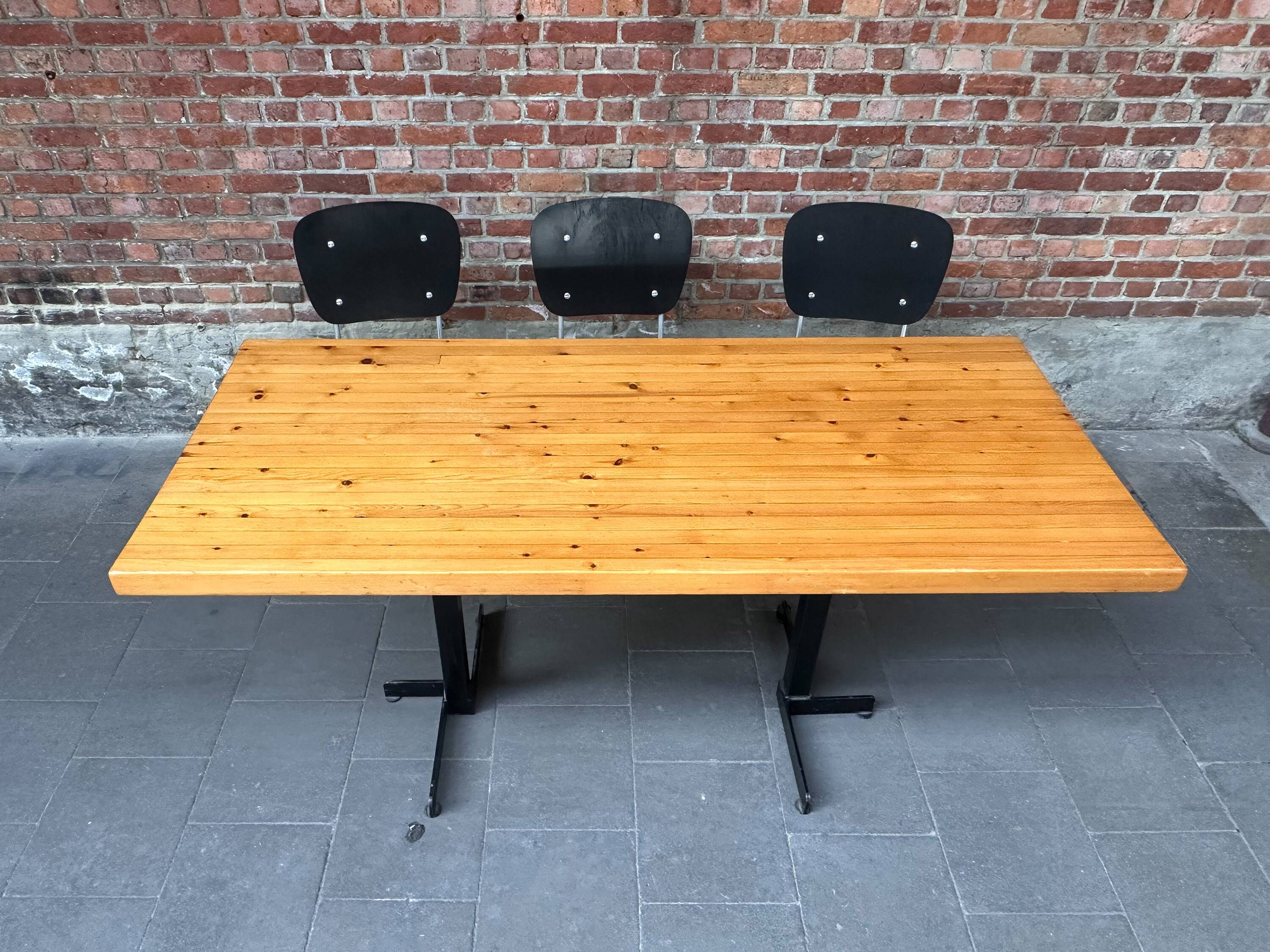 Dining table or desk Les Arcs Charlotte Perriand solid pine France 1960