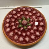 Plat en barbotine fraises