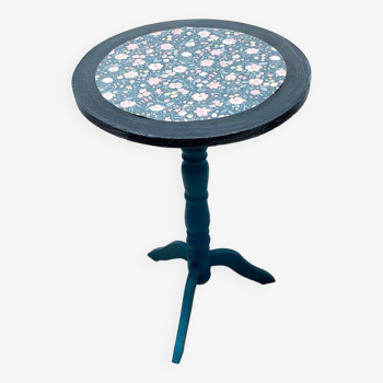 Side table pedestal