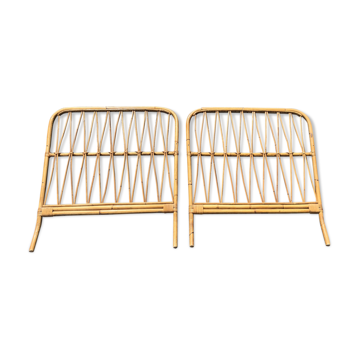 Rattan bedhead